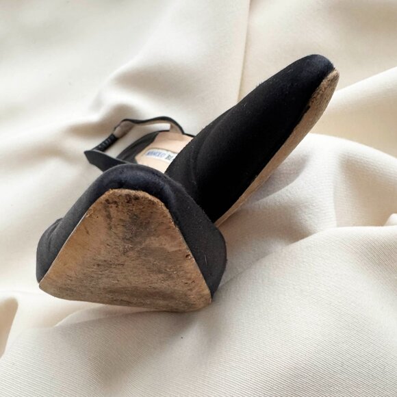 Manolo Blahnik "Carolyne" 90mm Satin Slingbacks in Black, size 38 - Picture 12 of 12